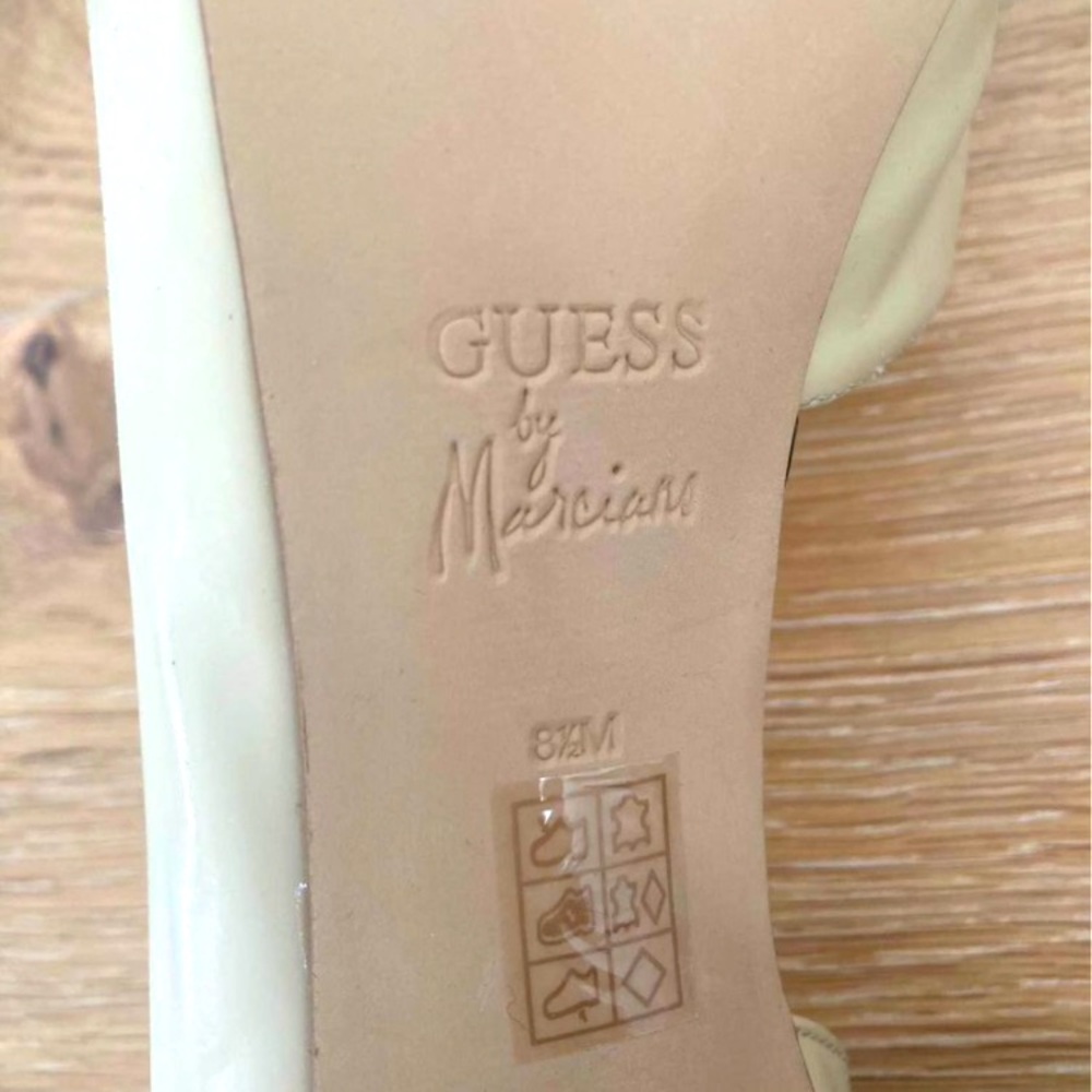 Guess by Marciano patent leather heels - Picture 3 of 3